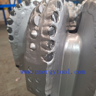 Diamond Drill Bit Oil Well 17 "  Rock PDC Drill Bit Of API Spec