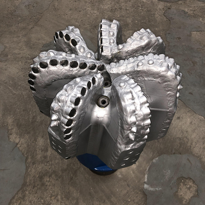 Down Hole Drilling Tool 17 " Oil Well Rock PDC Drill Bit Of  API Spec
