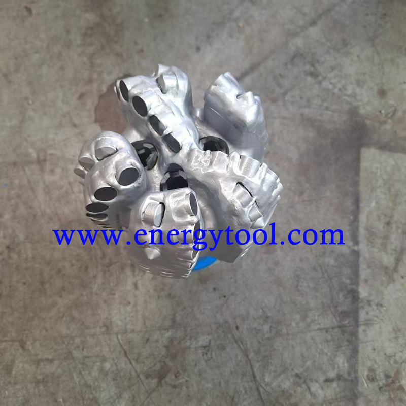 Rock Drilling Tool 5-1/2 Inch  PDC Drill Bit of  Well Diamond  Bit