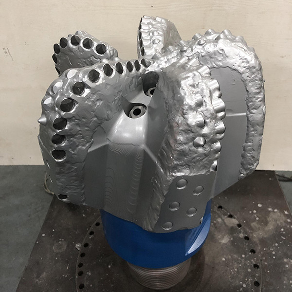 Oilwell Hard Rock  Bit 12-1/8 Inch 5 Blades Rock PDC Bit  With 6-5/8inch API Box