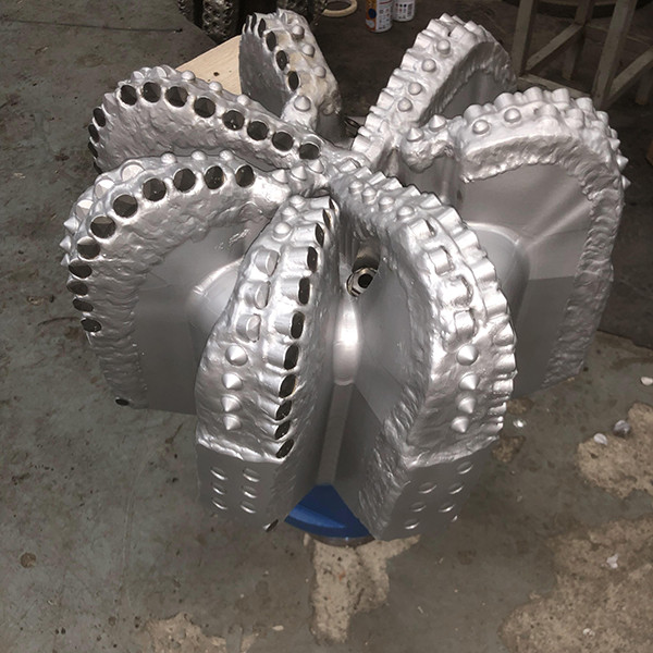 API Specification Rock  Bit 17-1/2 Inch 7 Blades PDC Diamond Insert Bit Of Hard Rock Drill Bit