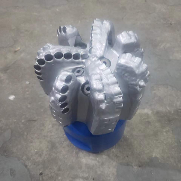 PDC Button Bit 9 Inch 7 Blades API Rock Bit  Of  Diamond Drilling tool