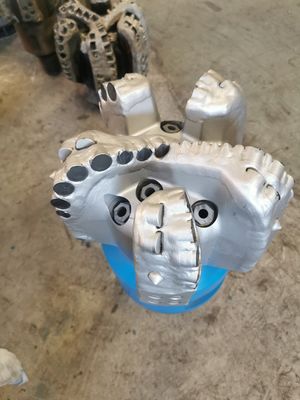 9-6/10 Inch Outer Diameter 5 Wings Matrix Body PDC Drill Bits API Pin Gas Oil Drilling Tool